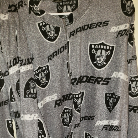 NFL Team Raiders Adult Onesis - Picture 7 of 9